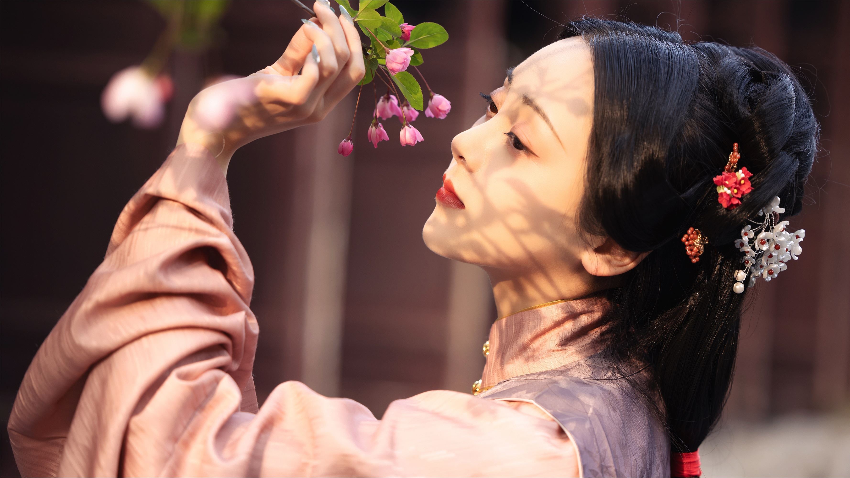 YITUYU 艺图语 2021.07.16 海棠 煜月